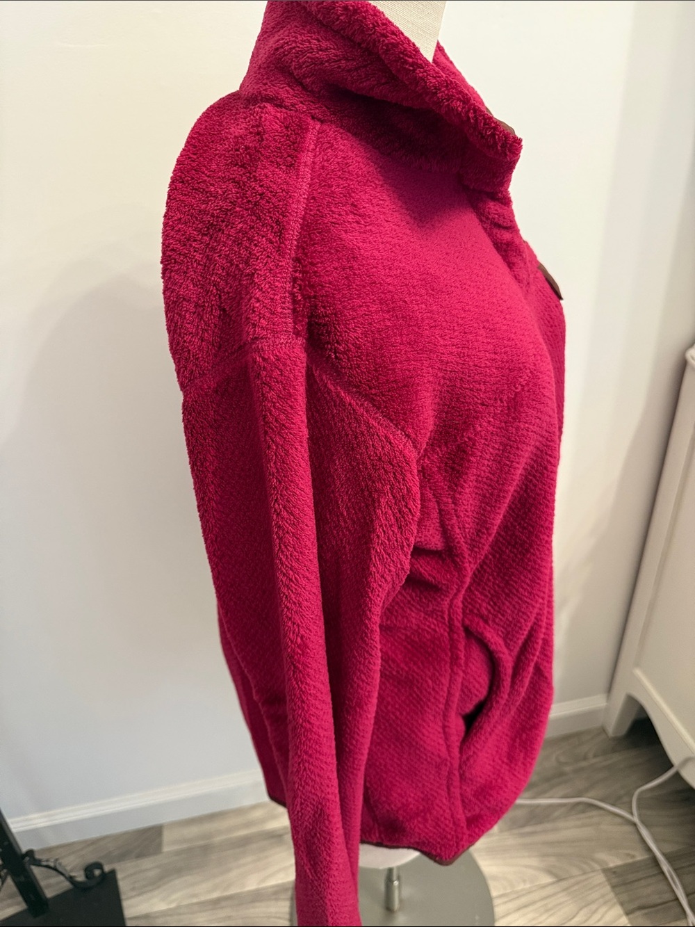 Patagonia Raspberry Snap Pullover Fleece - Picture 4 of 8